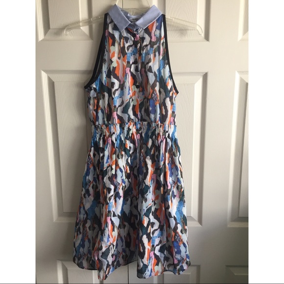 •Carven Printed Dress - Picture 4 of 8